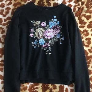 Forever 21 Black Embroidered Flower Pullover